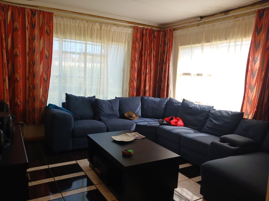 3 Bedroom Property for Sale in Mdantsane Nu 17 Eastern Cape